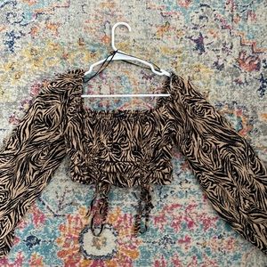 Zebra print cropped shirt